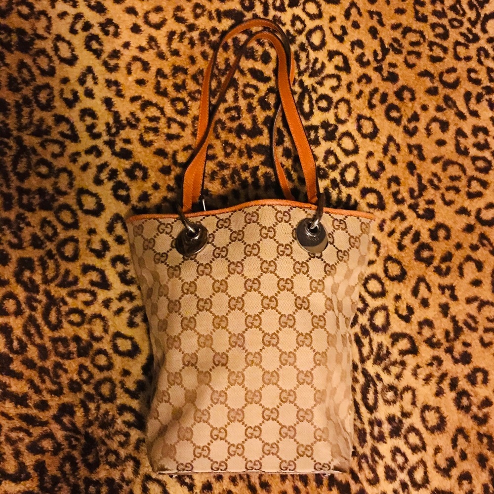 Beautiful Gucci Monogram tote